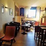 珀思提隆酒店 酒店 2*