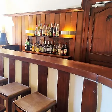 Le Postillon Ξενοδοχείο 2*