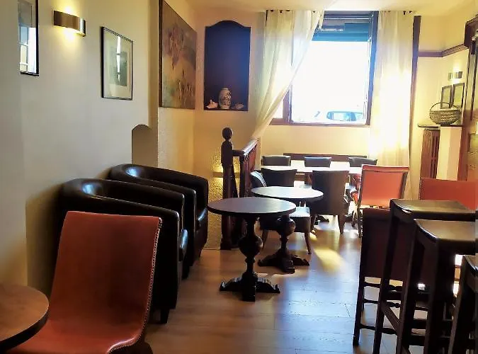 Le Postillon Hotel 2*